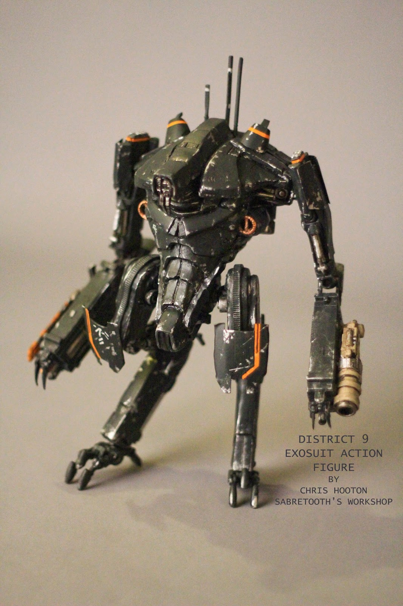 Illustration for article titled District 9 Action Figures Are Fokkin' Terrific